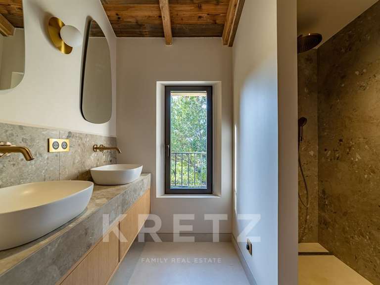Maison Saint-Rémy-de-Provence - 5 chambres - 265m²