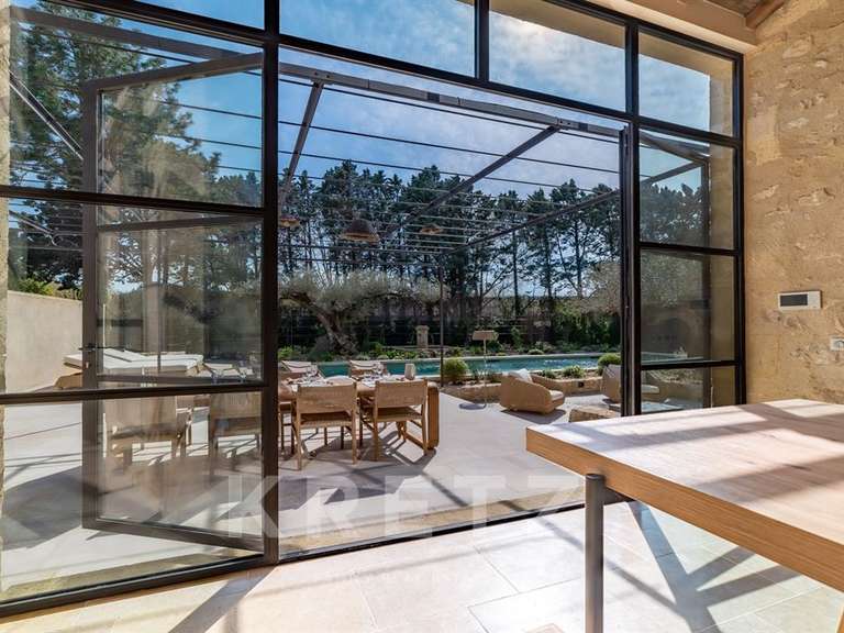 House Saint-Rémy-de-Provence - 5 bedrooms - 265m²