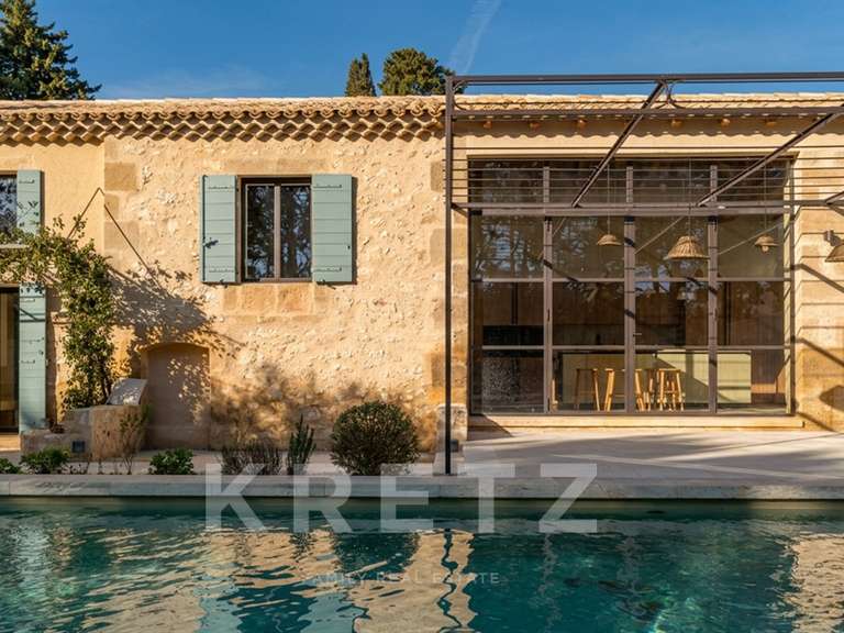 Maison Saint-Rémy-de-Provence - 5 chambres - 265m²