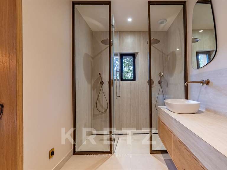 Maison Saint-Rémy-de-Provence - 5 chambres - 265m²