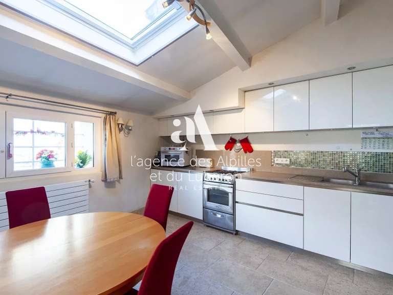 Maison Saint-Rémy-de-Provence - 4 chambres - 110m²