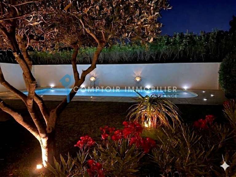 Maison Saint-Rémy-de-Provence - 8 chambres - 380m²