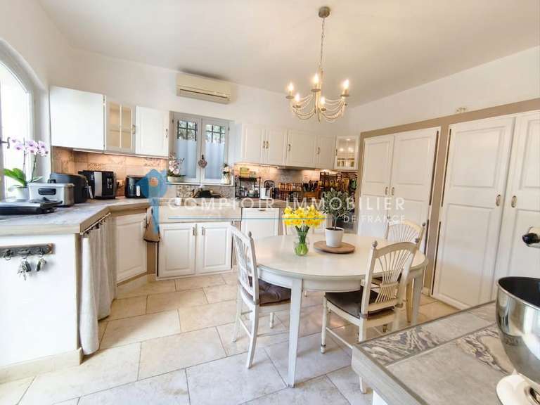 Maison Saint-Rémy-de-Provence - 8 chambres - 380m²