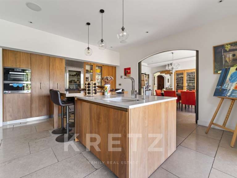 Maison Saint-Rémy-de-Provence - 5 chambres - 260m²