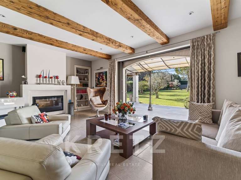 Maison Saint-Rémy-de-Provence - 5 chambres - 260m²