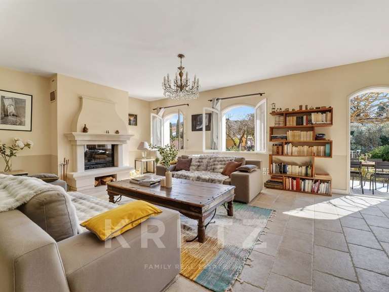 Maison Saint-Rémy-de-Provence - 5 chambres - 214m²