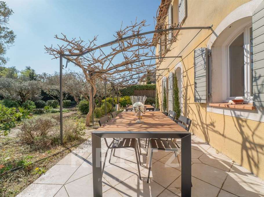 Maison Saint-Rémy-de-Provence