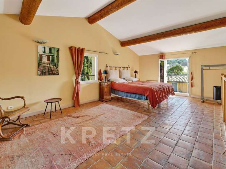 Maison Saint-Rémy-de-Provence - 5 chambres - 214m²