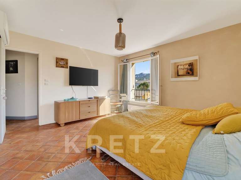 Maison Saint-Rémy-de-Provence - 5 chambres - 214m²
