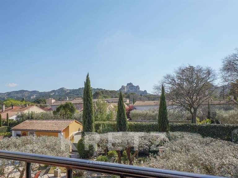 Maison Saint-Rémy-de-Provence - 5 chambres - 214m²