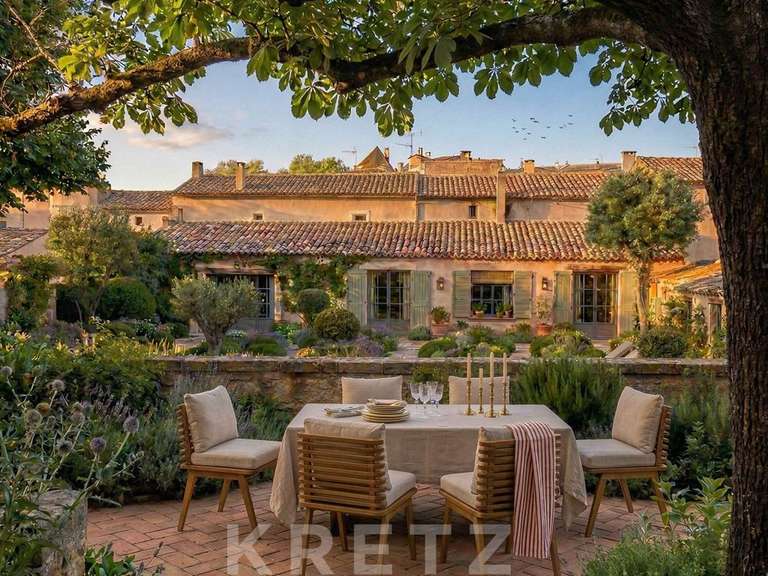 Maison Saint-Rémy-de-Provence - 7 chambres - 300m²