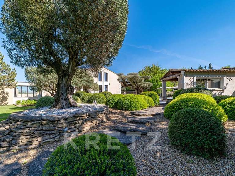 House Saint-Rémy-de-Provence - 4 bedrooms - 320m²