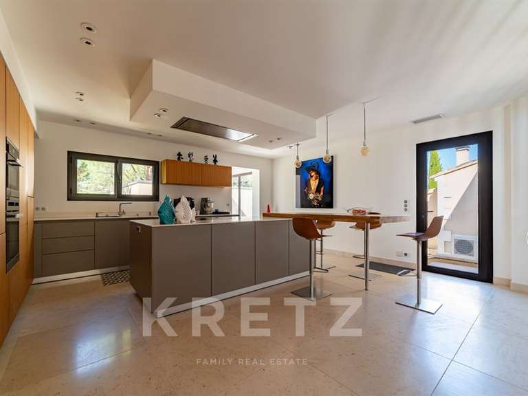 House Saint-Rémy-de-Provence - 4 bedrooms - 320m²
