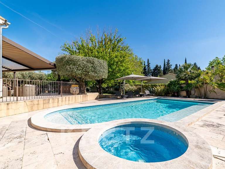 House Saint-Rémy-de-Provence - 4 bedrooms - 320m²