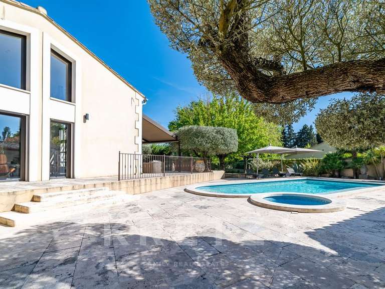 House Saint-Rémy-de-Provence - 4 bedrooms - 320m²