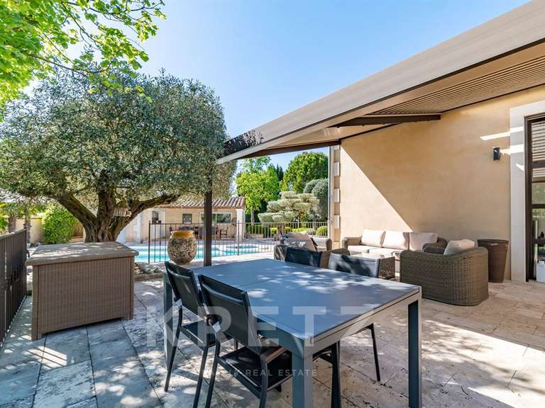 House Saint-Rémy-de-Provence - 4 bedrooms - 320m²