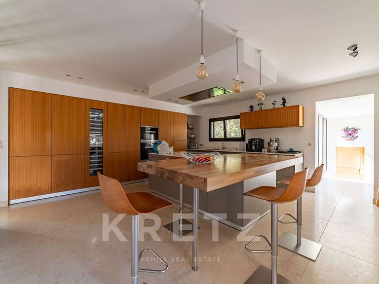 House Saint-Rémy-de-Provence - 4 bedrooms - 320m²