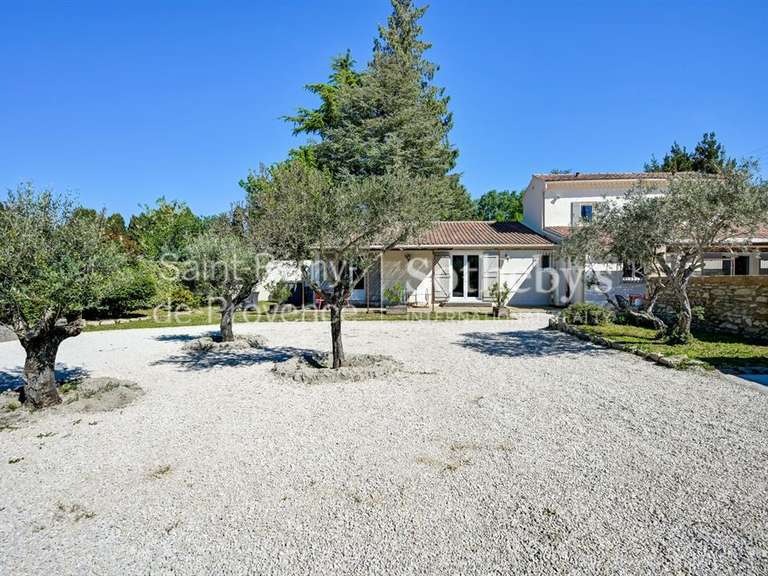 Maison Saint-Rémy-de-Provence - 3 chambres - 145m²