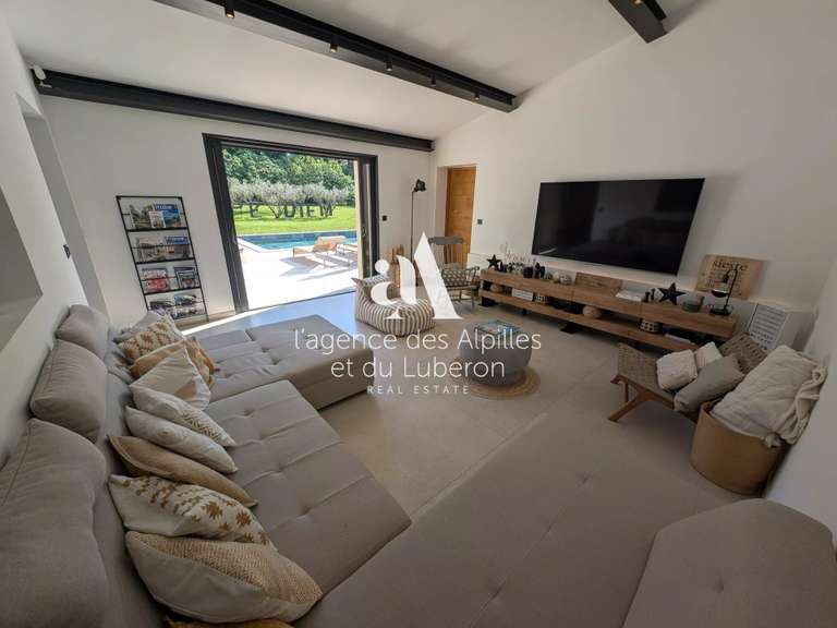 Maison Saint-Rémy-de-Provence - 8 chambres - 425m²