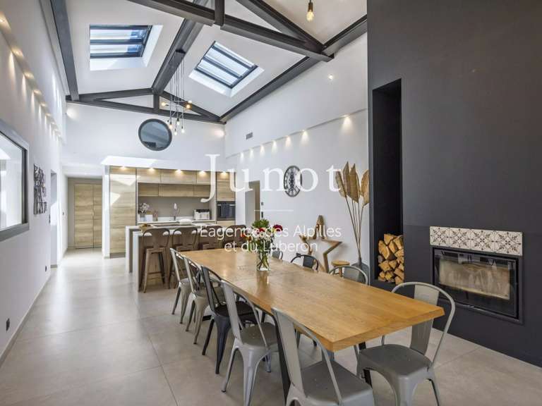 Maison Saint-Rémy-de-Provence - 8 chambres - 425m²