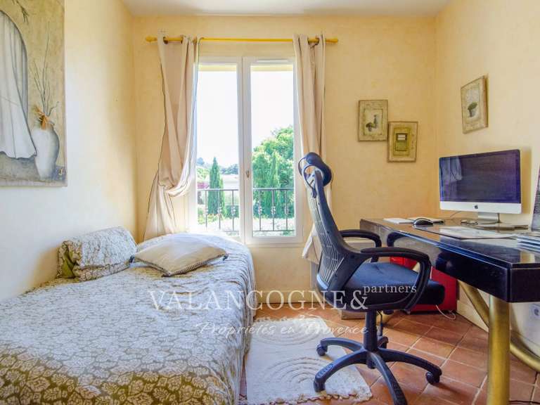 Maison Saint-Rémy-de-Provence - 5 chambres - 238m²
