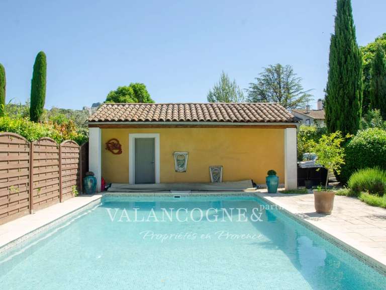 Maison Saint-Rémy-de-Provence - 5 chambres - 238m²