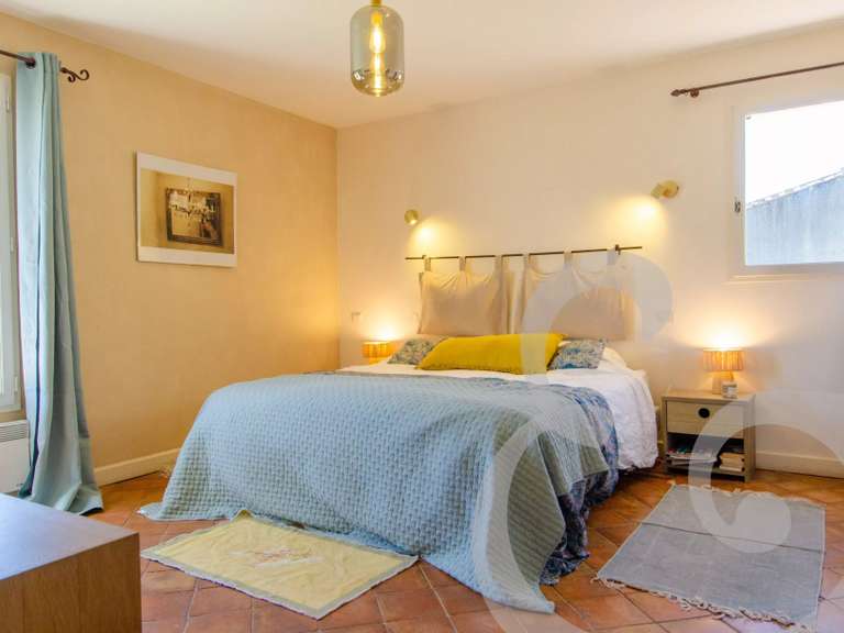 House Saint-Rémy-de-Provence - 5 bedrooms - 238m²