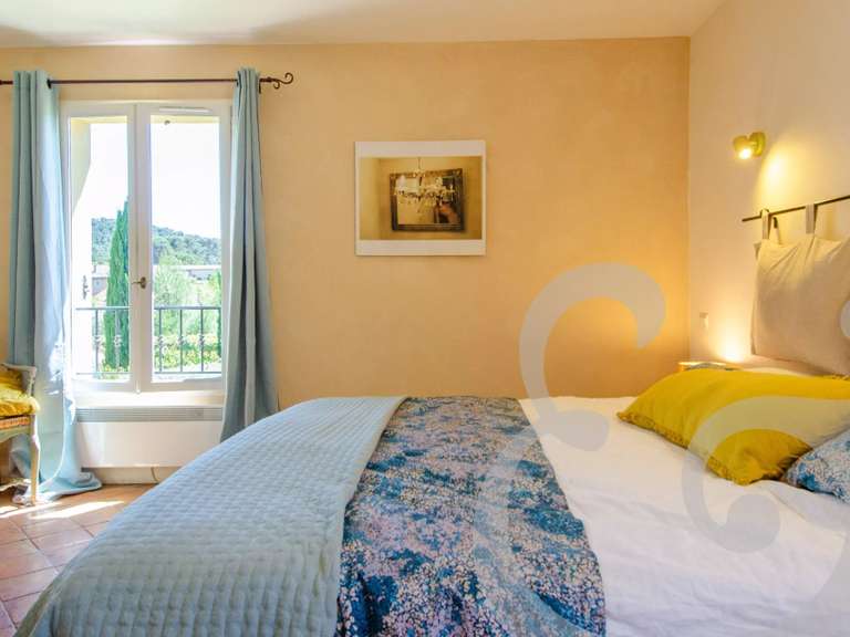 House Saint-Rémy-de-Provence - 5 bedrooms - 238m²