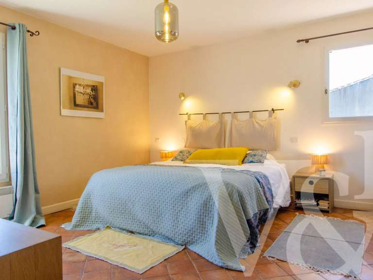 Maison Saint-Rémy-de-Provence - 5 chambres - 238m²