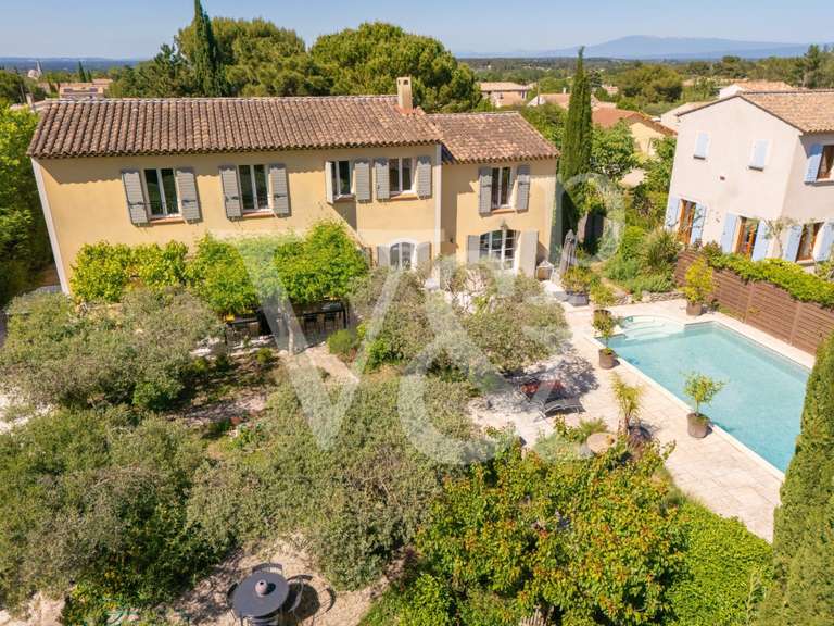 Maison Saint-Rémy-de-Provence - 5 chambres - 238m²