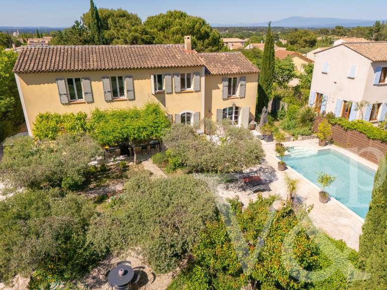 Maison Saint-Rémy-de-Provence - 5 chambres - 238m²