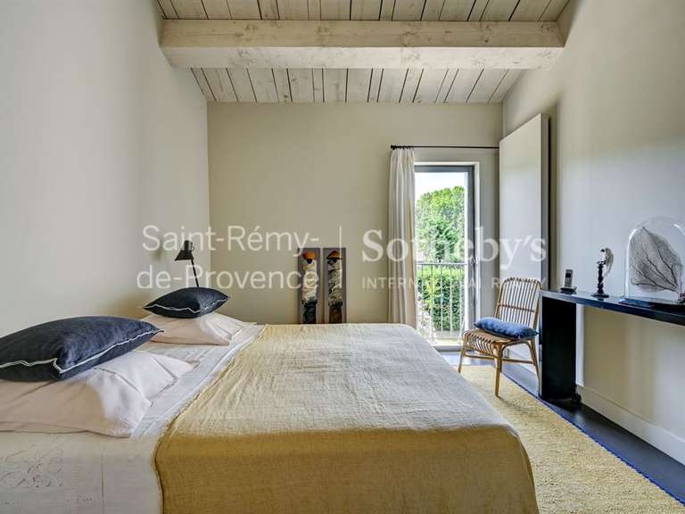 Maison Saint-Rémy-de-Provence - 5 chambres - 235m²
