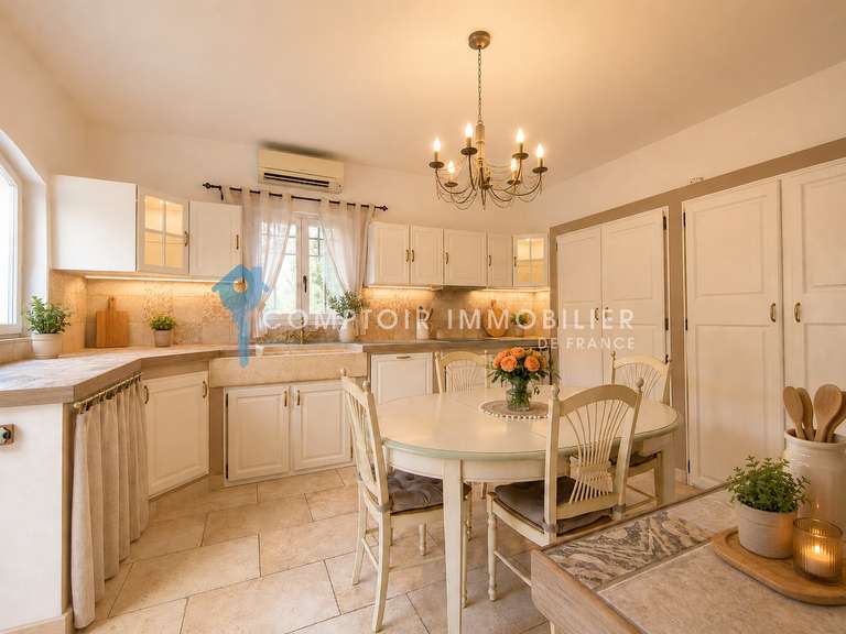 Maison Saint-Rémy-de-Provence - 8 chambres - 380m²