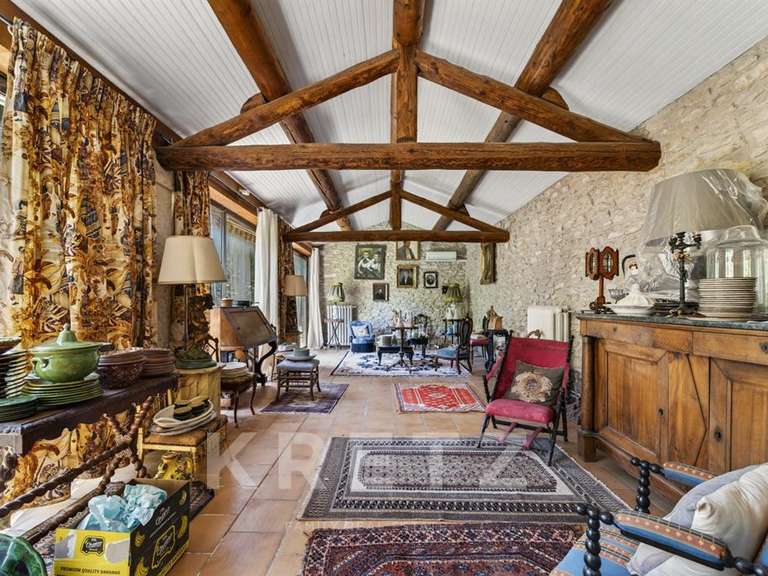 Maison Saint-Rémy-de-Provence - 5 chambres - 401m²