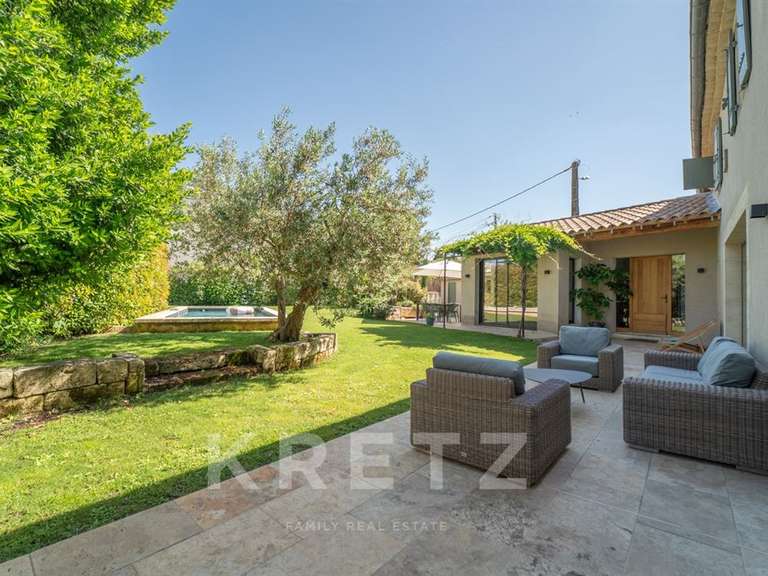 Maison Saint-Rémy-de-Provence - 4 chambres - 190m²