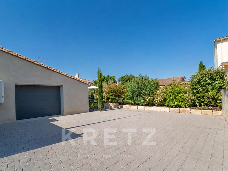 House Saint-Rémy-de-Provence - 4 bedrooms - 168m²