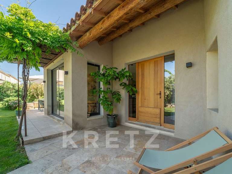 House Saint-Rémy-de-Provence - 4 bedrooms - 168m²