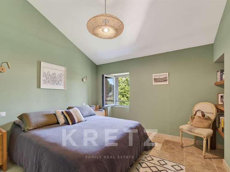 House Saint-Rémy-de-Provence - 4 bedrooms - 168m²