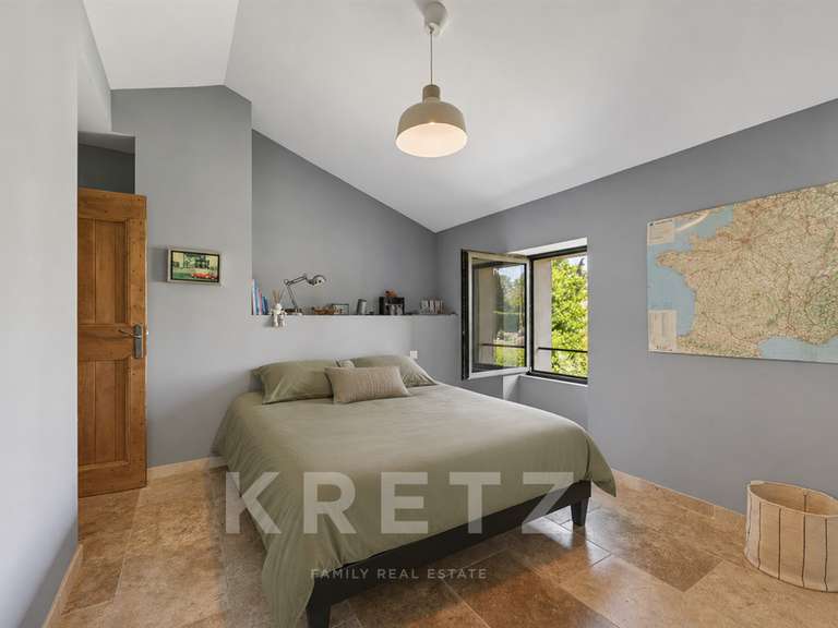 House Saint-Rémy-de-Provence - 4 bedrooms - 168m²