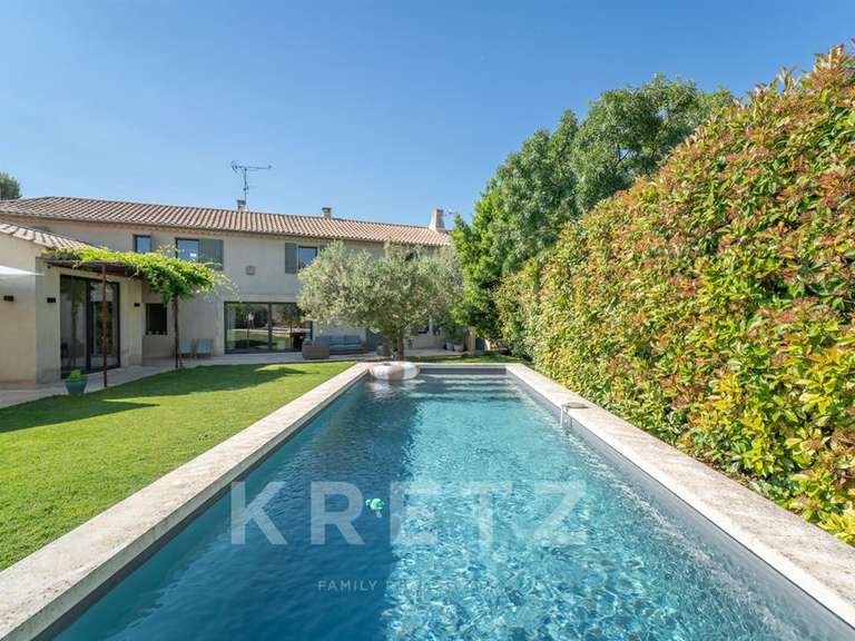 Maison Saint-Rémy-de-Provence - 4 chambres - 168m²