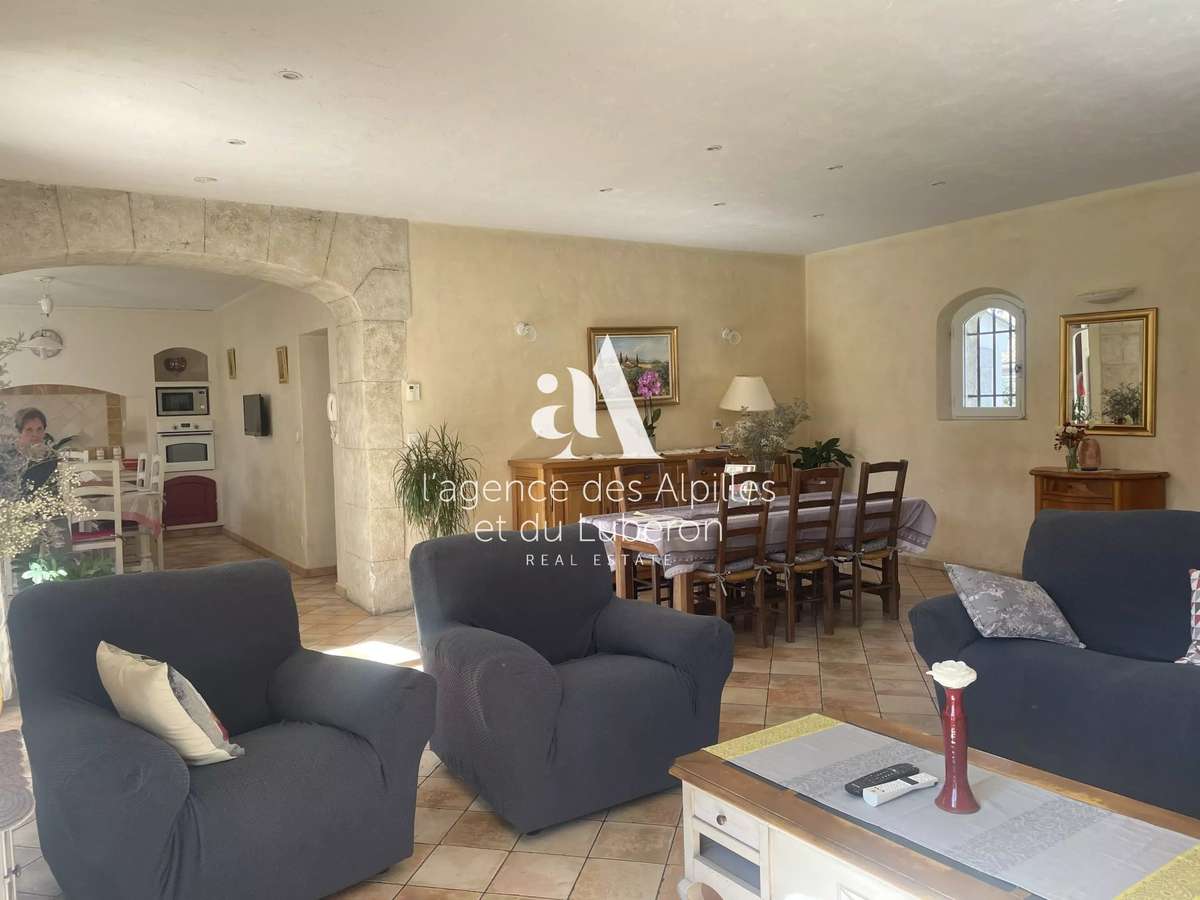 Maison Saint-Rémy-de-Provence