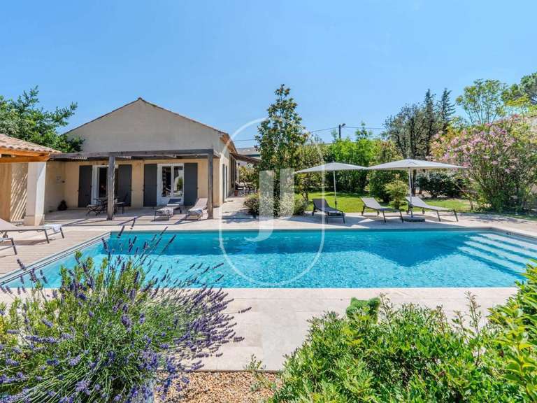 Maison Saint-Rémy-de-Provence - 5 chambres - 187m²