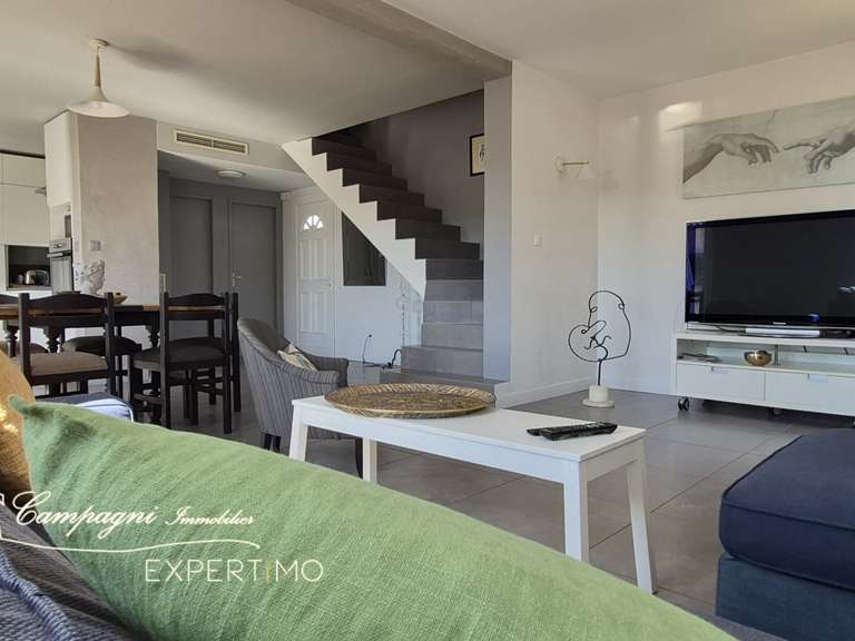 Maison Saint-Rémy-de-Provence - 3 chambres - 104m²