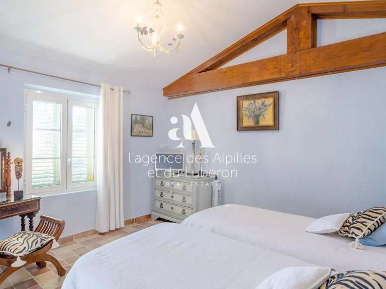 Maison Saint-Rémy-de-Provence - 5 chambres - 580m²