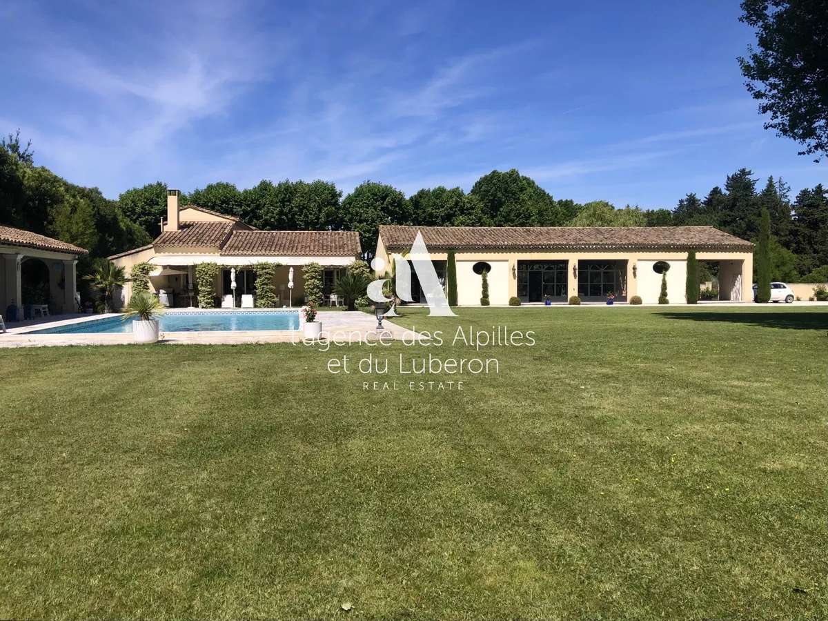 Maison Saint-Rémy-de-Provence