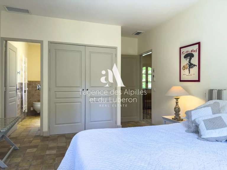 Maison Saint-Rémy-de-Provence - 4 chambres - 230m²