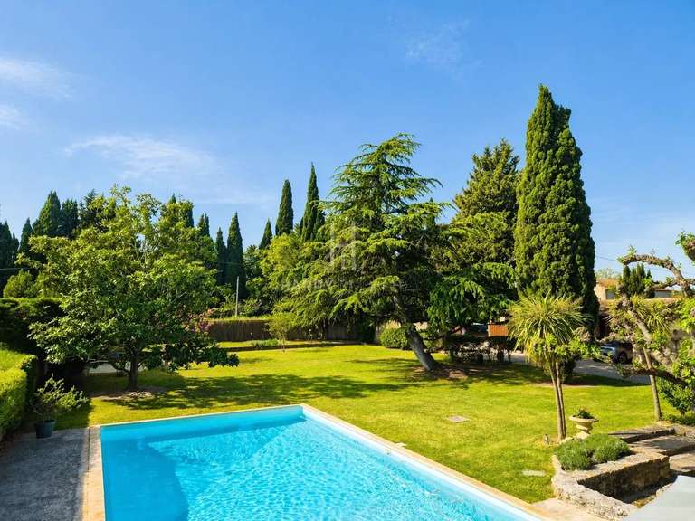Maison Saint-Rémy-de-Provence - 5 chambres - 210m²