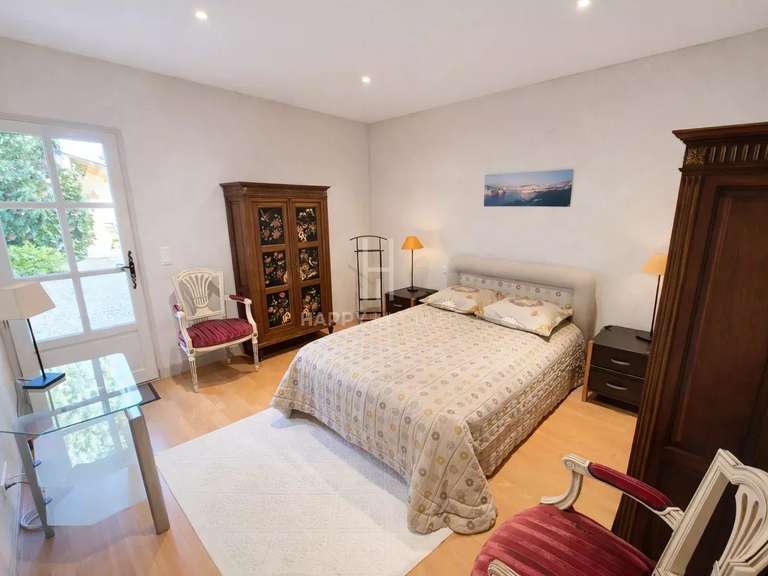 Maison Saint-Rémy-de-Provence - 5 chambres - 210m²