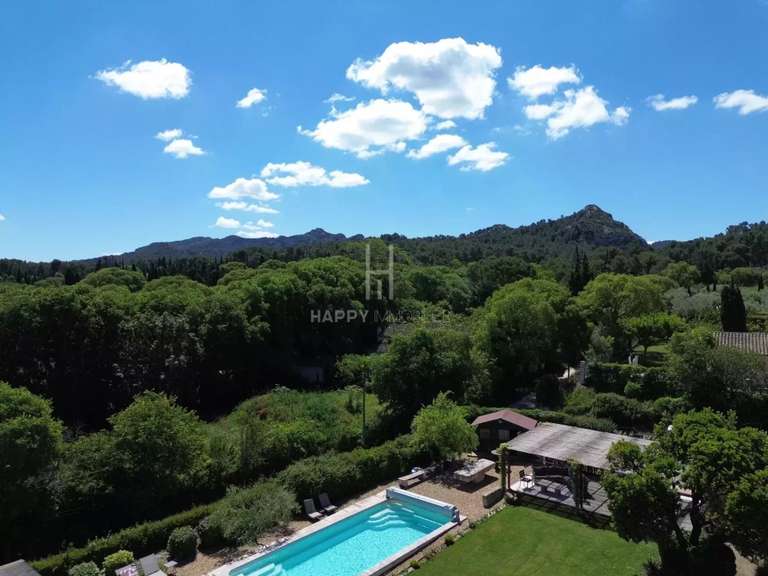 Maison Saint-Rémy-de-Provence - 4 chambres - 218m²