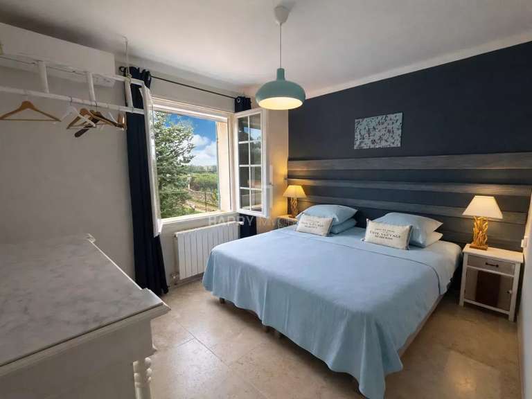 Maison Saint-Rémy-de-Provence - 4 chambres - 218m²
